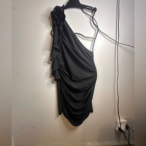 SHEIN Elegant Black One-Shoulder Dress